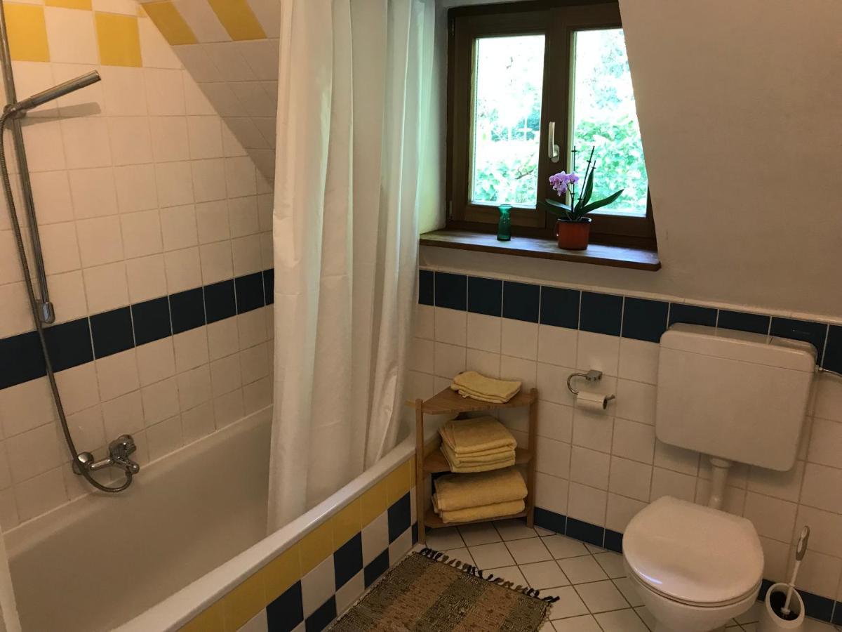 Charmante Altbau-Dg-Wohnung München Eksteriør bilde