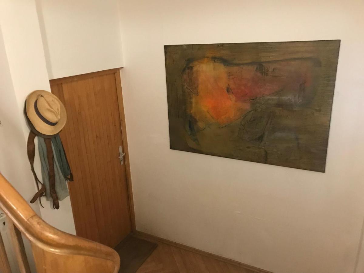 Charmante Altbau-Dg-Wohnung München Eksteriør bilde