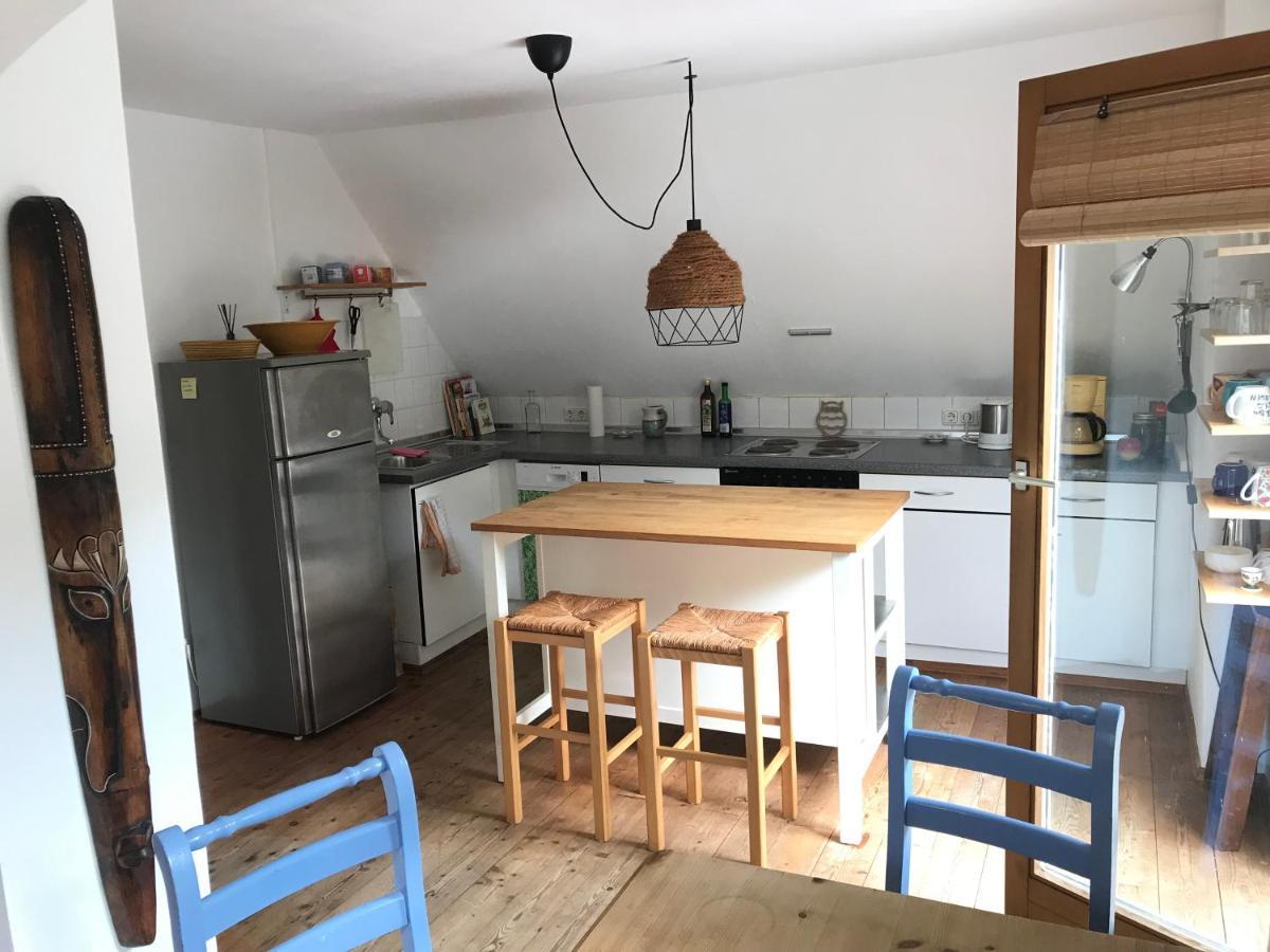 Charmante Altbau-Dg-Wohnung München Eksteriør bilde