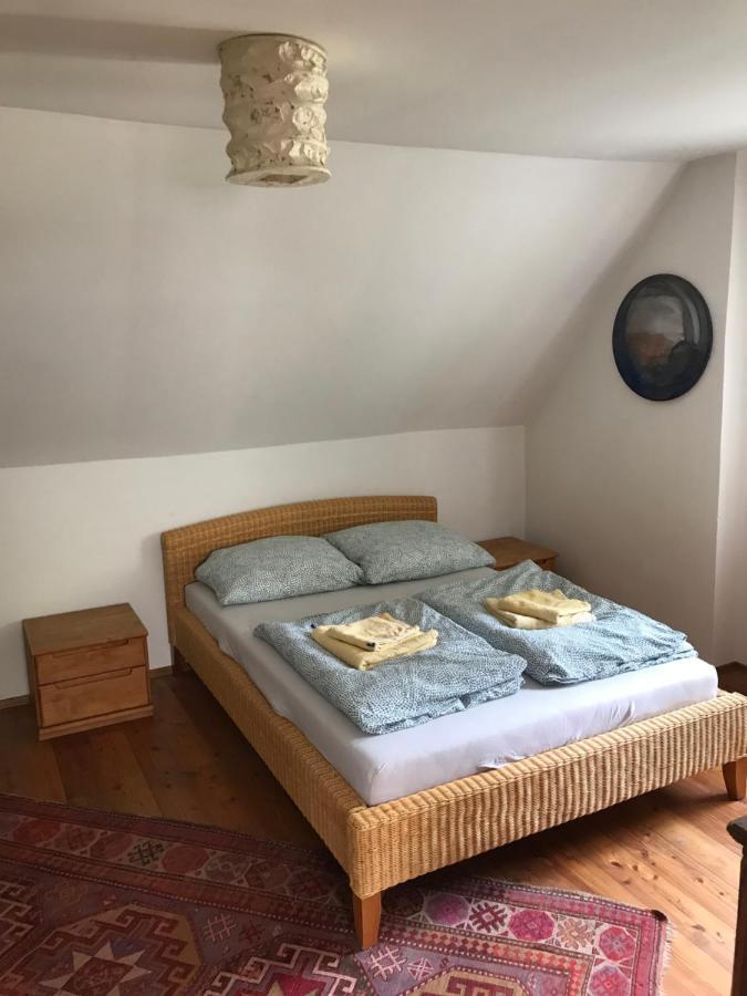 Charmante Altbau-Dg-Wohnung München Eksteriør bilde